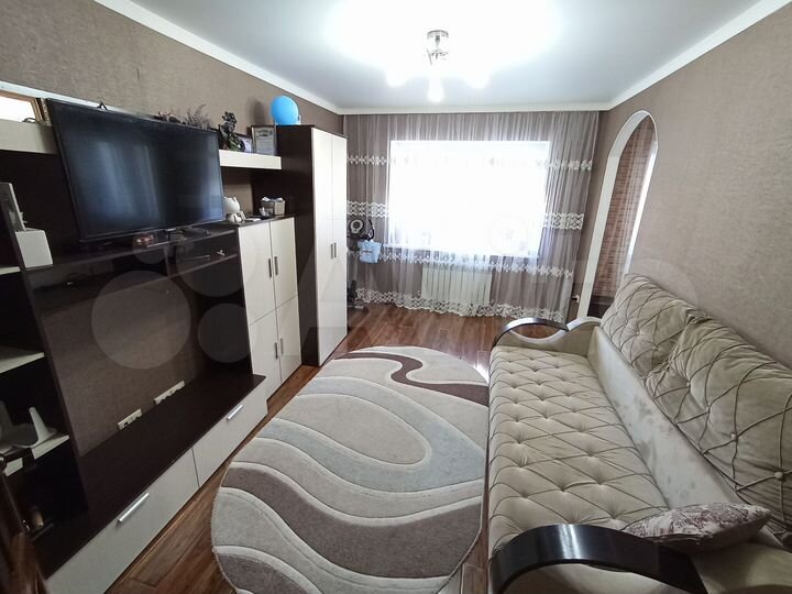 2-к. квартира, 55 м², 1/5 эт.