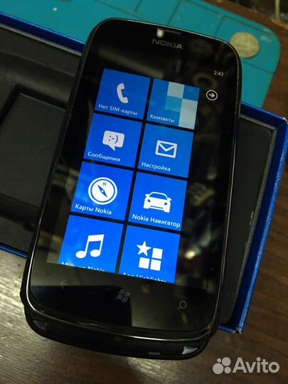 Телефон Nokia Lumia 610