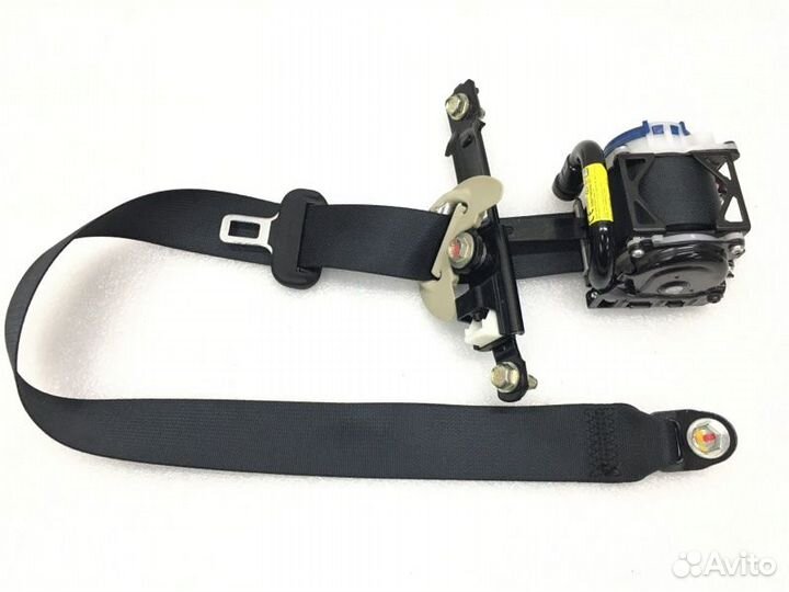 Ремень безопасности передний левый Mitsubishi