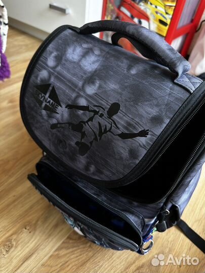 Рюкзак школьный для мальчика