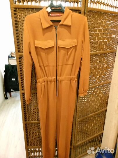 Комбинезон женский