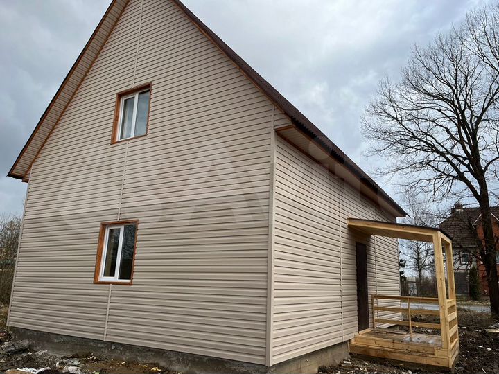 Дом 107,4 м² на участке 3,7 сот.