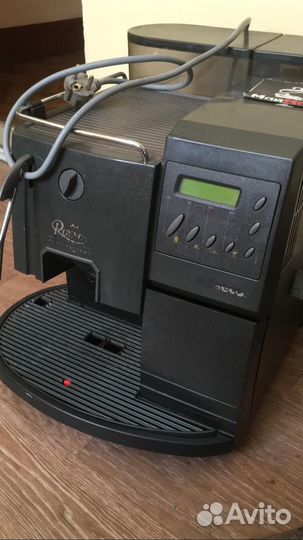 Кофемашина Saeco