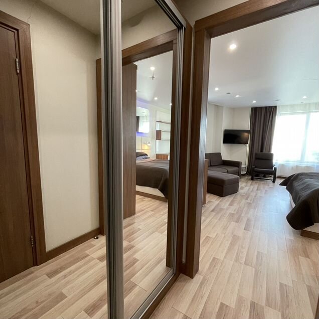 Апартаменты-студия, 42 м², 14/24 эт.