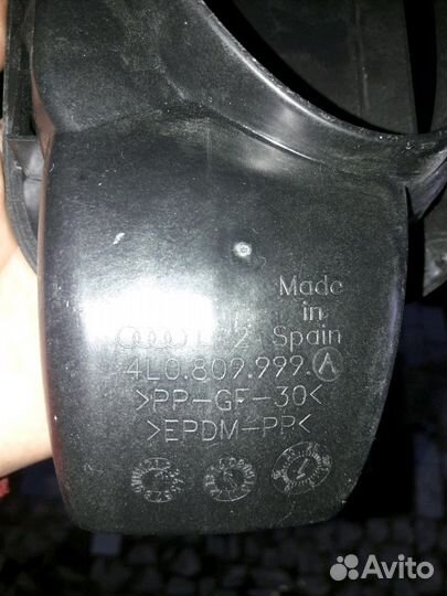 Люк бензобака audi Q7