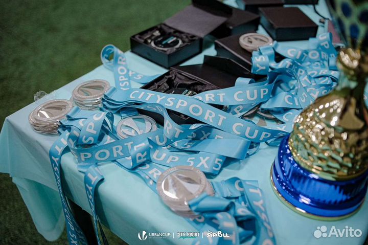 Медали, кубки, ленты