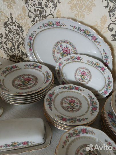 Сервиз столовый