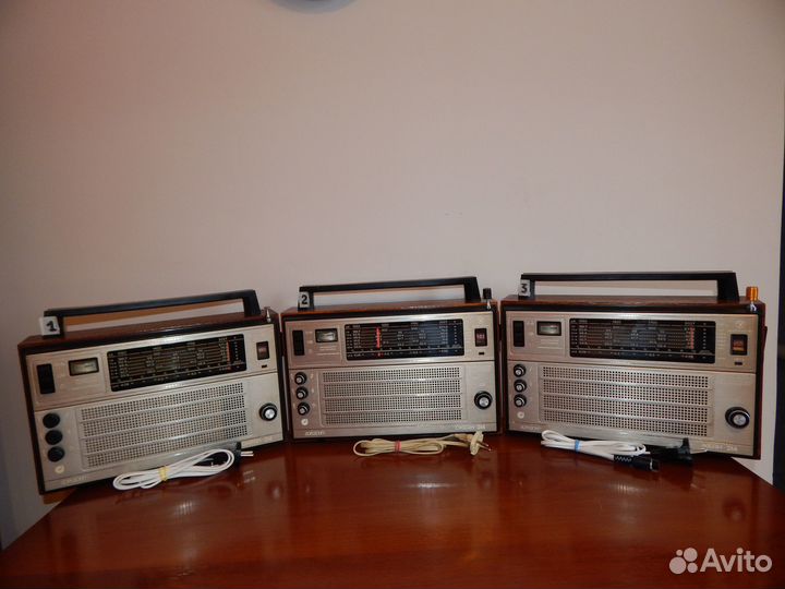 Советский радиоприемник Океан 214 с FM