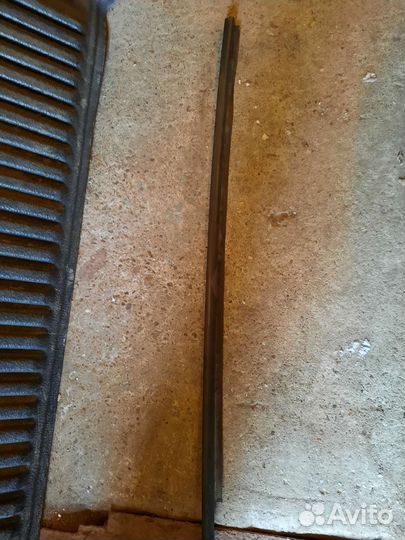 Бархотка двери задняя правая Opel Astra G