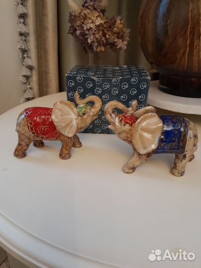 Набор из 2 слонов
