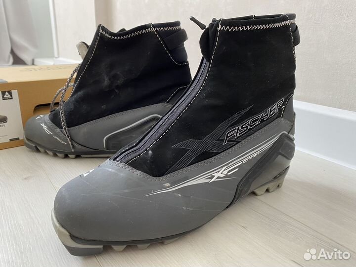 Лыжные ботинки fischer классические