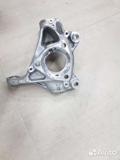 Поворотный кулак Шкода Фольксваген Ауди