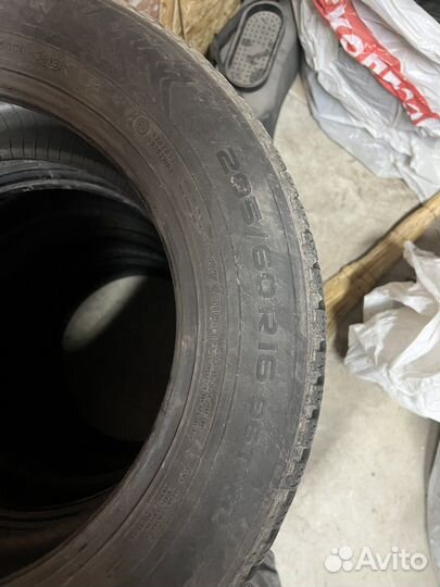 Nokian Tyres Hakkapeliitta 8 205/60 R16