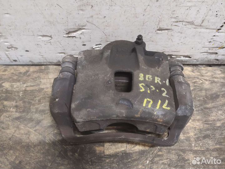 Суппорт Передний левый Kia Sportage 2