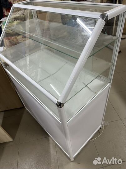 Стеклянная витрина бу