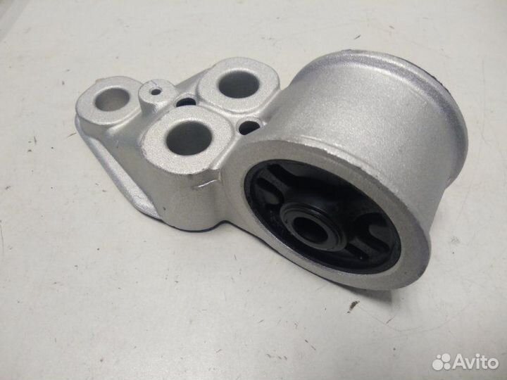 Сайлентблок задней балки Volkswagen Passat B5