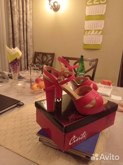 Босоножки женские 40 размер красные