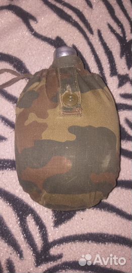 Фляжка армейская в чехле