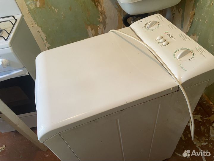 Стиральная машина с вертикальной загрузкой