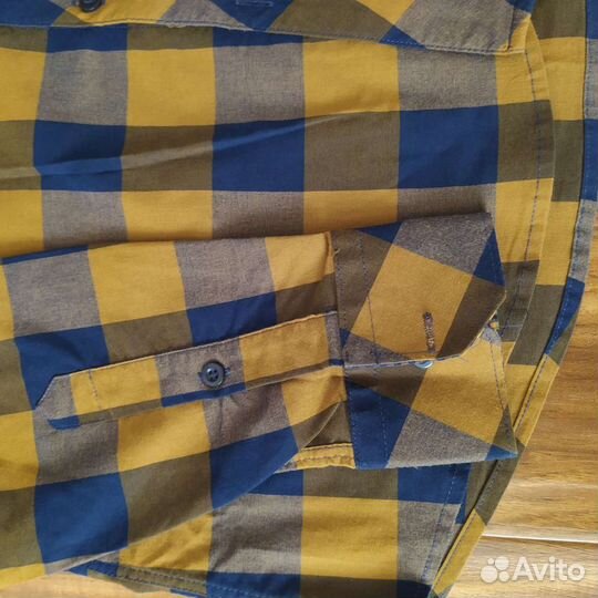 Мужская рубашка в клетку 50-52 размер
