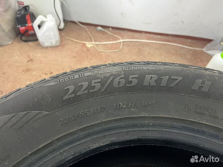 Matador MP 82 Conquerra 2 225/65 R17