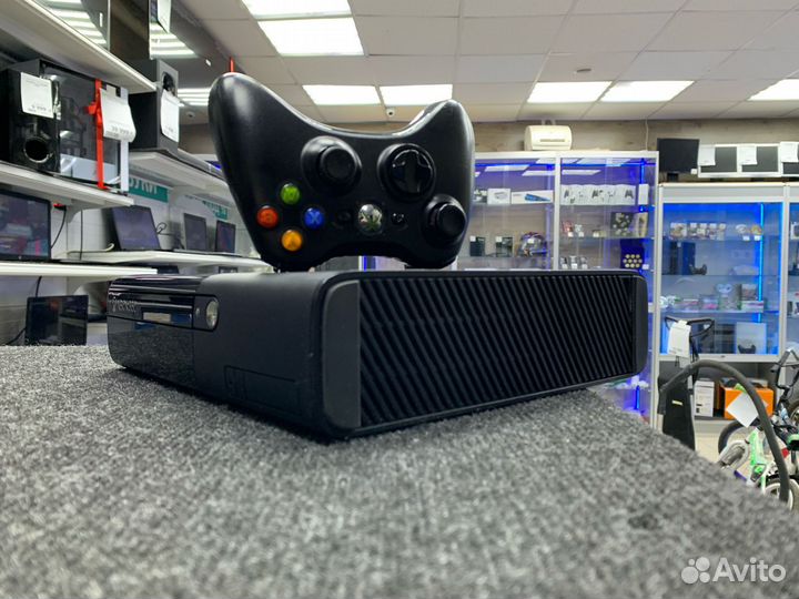 Игровая приставка xbox 360