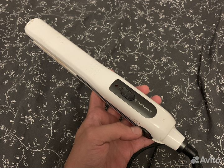 Выпрямитель для волос