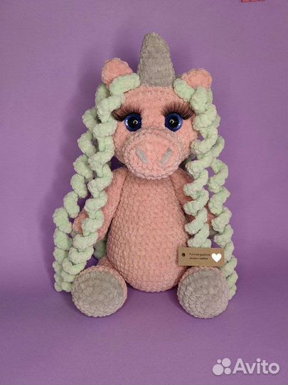 Вязаные игрушка зайка заяц