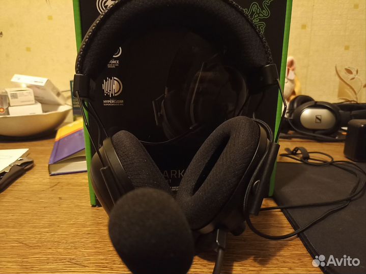 Игровые наушники Razer Blackshark v2 pro