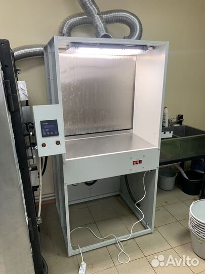 Покрасочная камера с водяной завесой