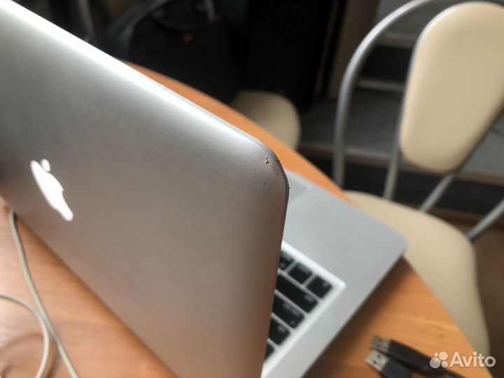 Apple MacBook Pro 13