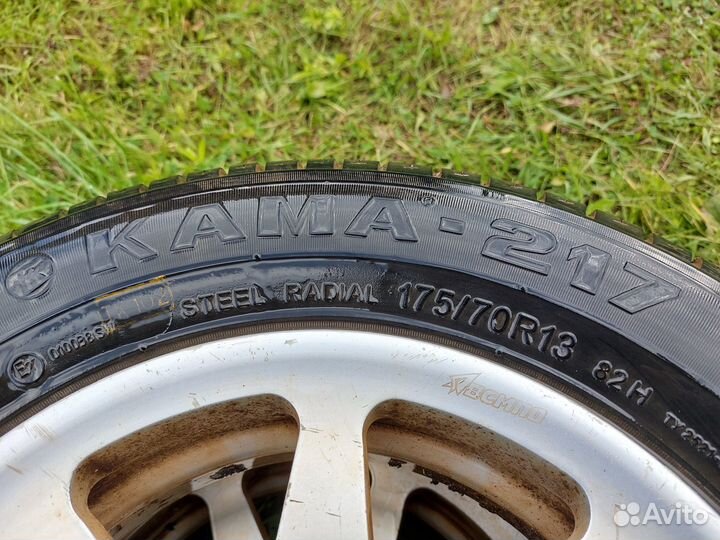 R13 Tunga Tunga 175/70, PCD 4x98 DIA 60.1