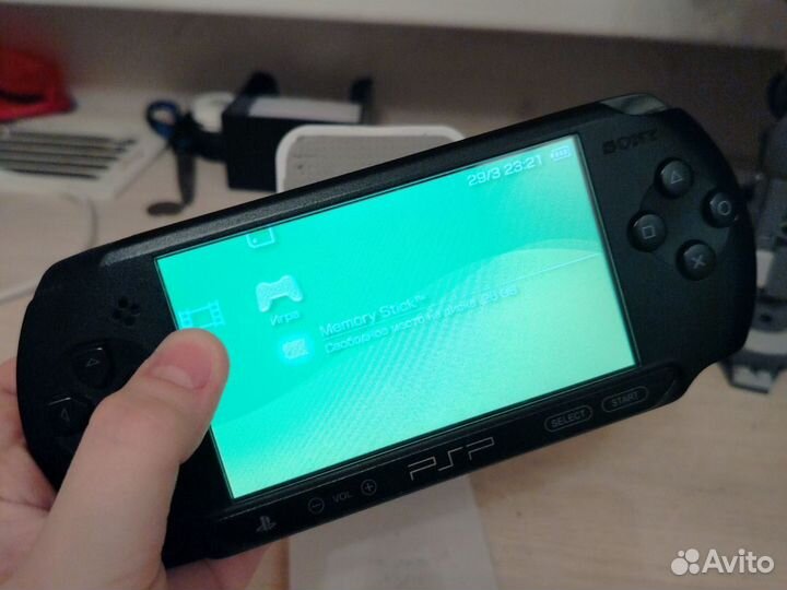 Sony PSP e 1008 прошитая