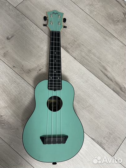 Укулеле flight