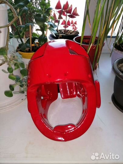 Шлем для единоборств тхэквондо