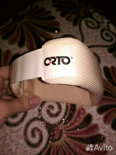 Шейный бандаж