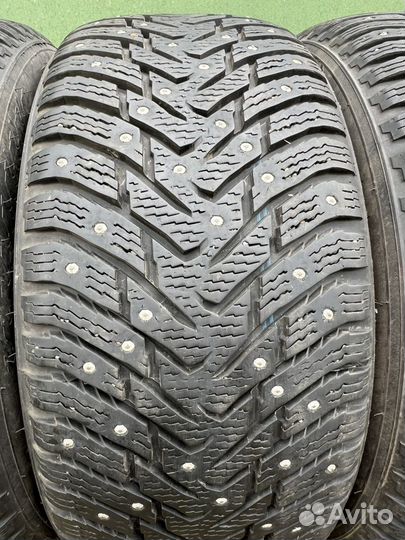 Nokian Tyres Hakkapeliitta 8 225/50 R17