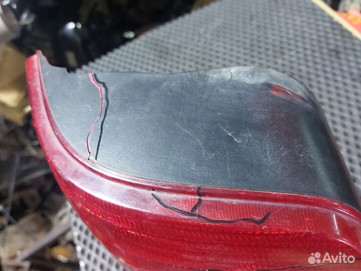 Задний левый фонарь для пассат б5