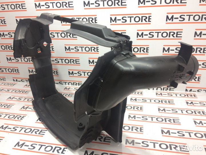 Диффузор радиатора Bmw 5-Series E60 N52B30A 2006