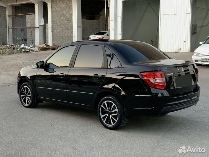 LADA Granta 1.6 МТ, 2023, 2 000 км
