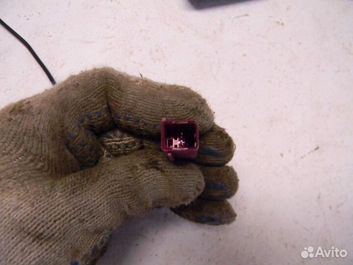 Ответная часть ремня безопасности Focus III 2011