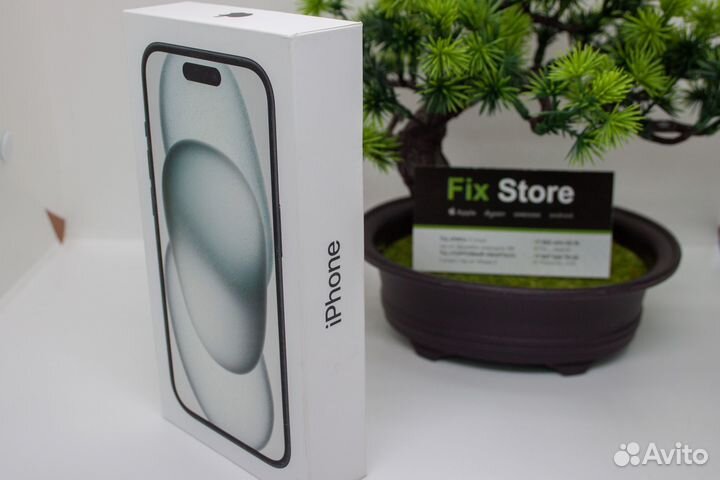 iPhone 15, 256 ГБ