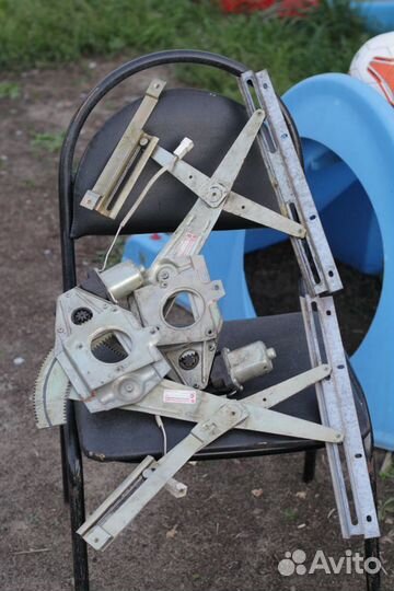 Электростеклоподьемники