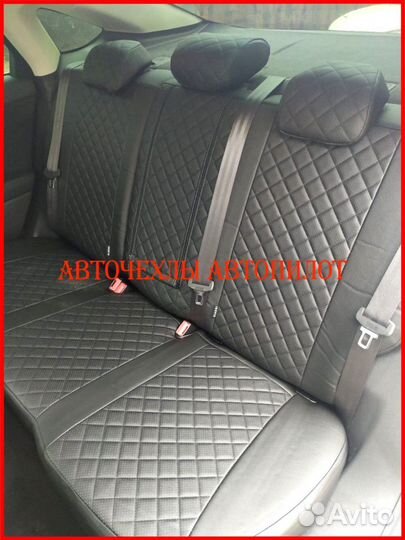 Чехлы Автопилот Ford Fiesta из экокожи чёрные Ромб