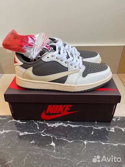 Кроссовки Nike Air Jordan 1 x Travis Scott luxe