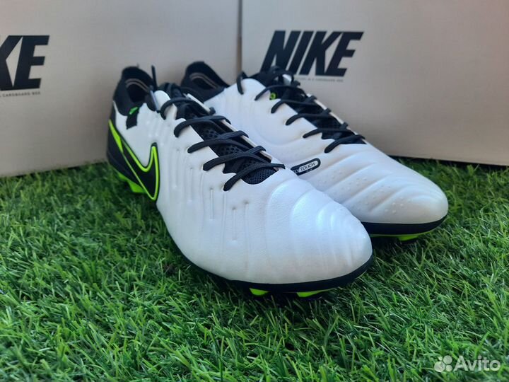 Футбольные бутсы Nike Tiempo Legend 10 Elite