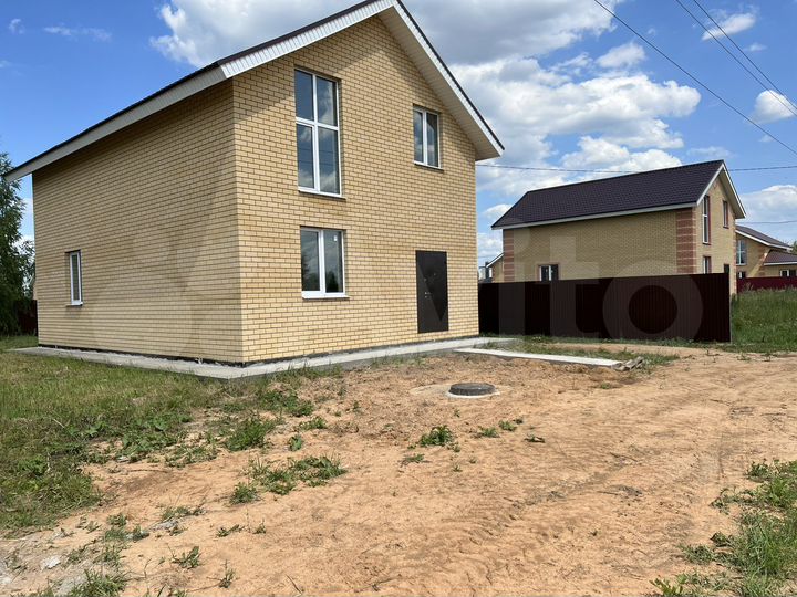 Дом 141 м² на участке 8 сот.