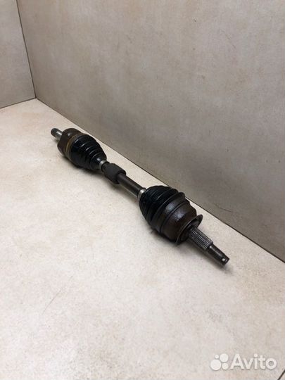 Полуось привод передний левый Dodge Caravan 4 EDZ