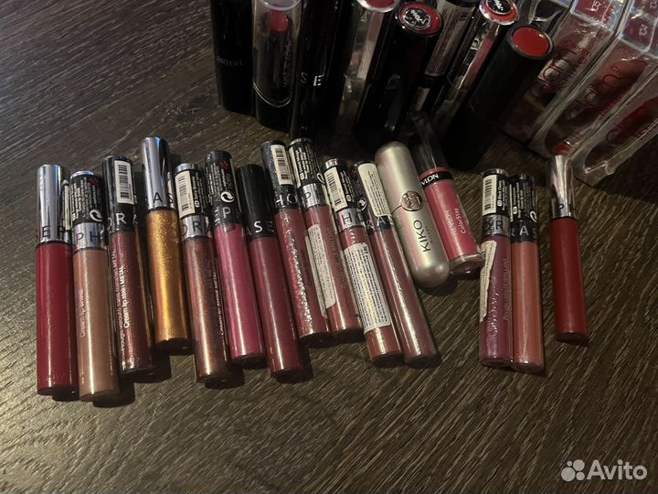 Косметика пакетом лотом оптом для визажиста