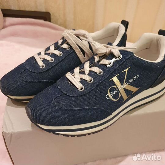 Кроссовки женские Calvin Klein, 41 размер бу